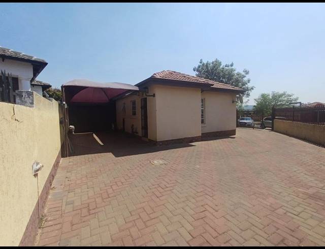 2 BEDROOM HOUSE FOR SALE IN KIRKNEY